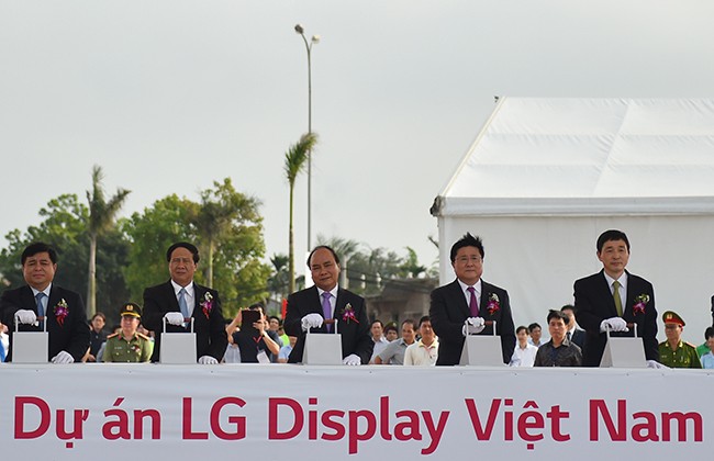 Construction of LG Display facility kicks off - ảnh 1